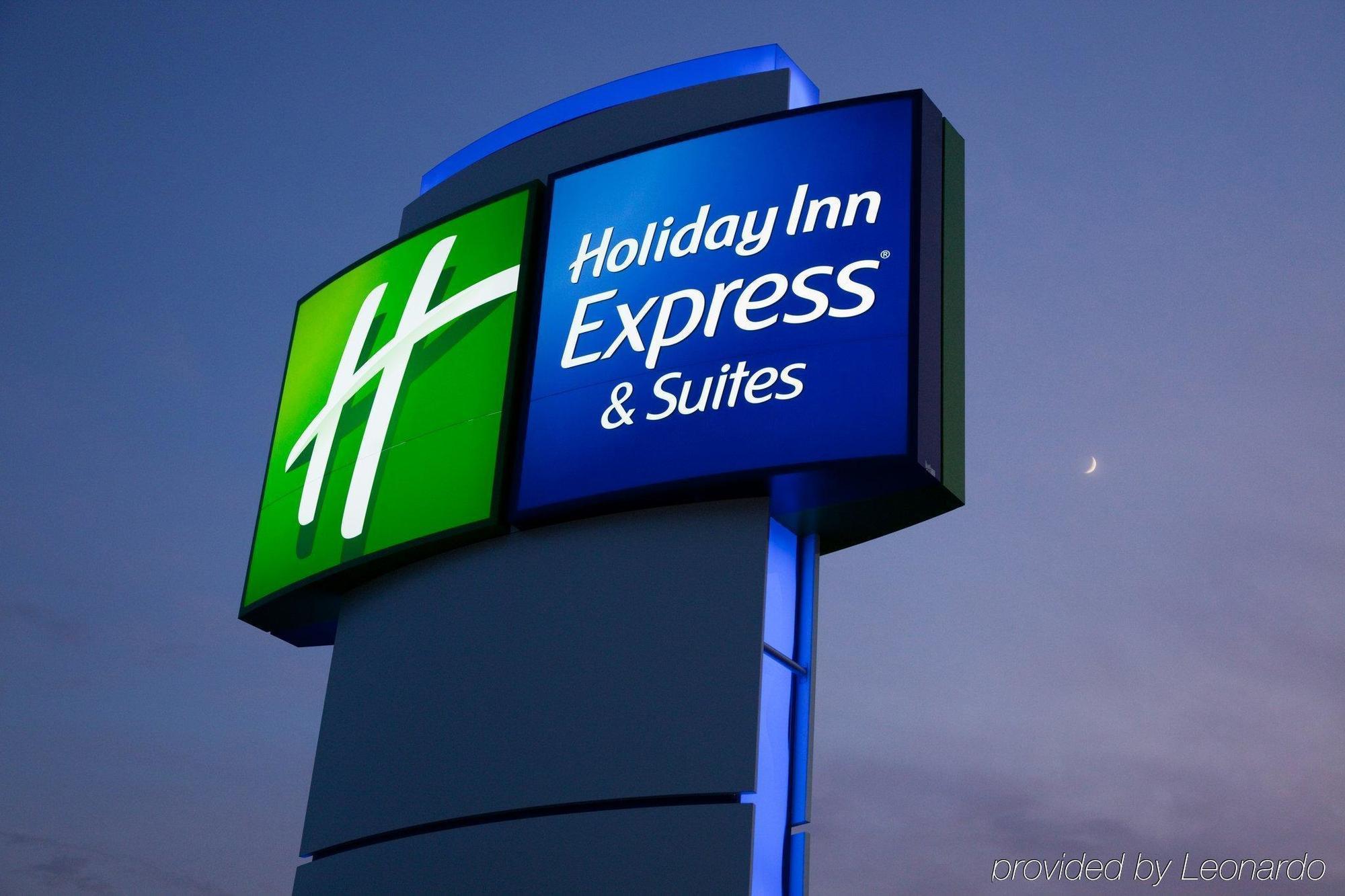 Holiday Inn Express & Suites La Porte, An Ihg Hotel Exterior foto