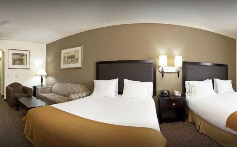 Holiday Inn Express & Suites La Porte, An Ihg Hotel Exterior foto