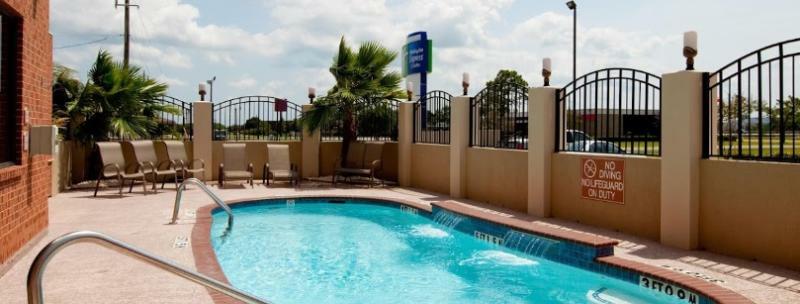 Holiday Inn Express & Suites La Porte, An Ihg Hotel Exterior foto